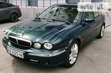 Седан Jaguar X-Type 2001 в Киеве