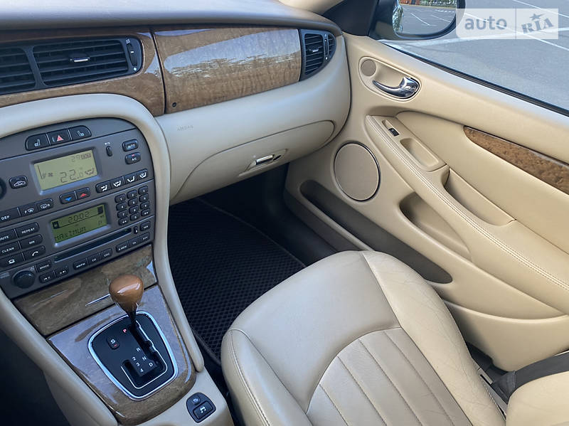 Седан Jaguar X-Type 2008 в Києві