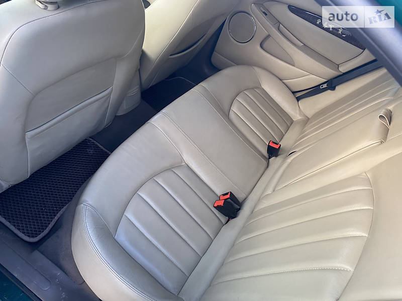 Седан Jaguar X-Type 2008 в Києві