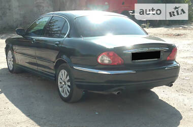 Седан Jaguar X-Type 2001 в Киеве
