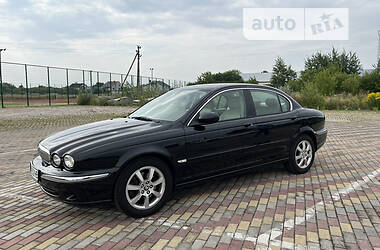 Седан Jaguar X-Type 2004 в Житомире