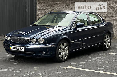 Седан Jaguar X-Type 2006 в 