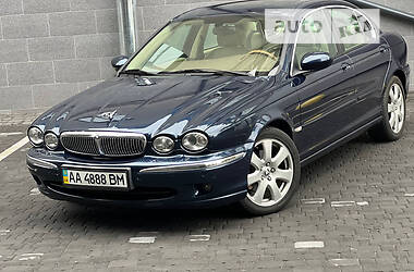 Седан Jaguar X-Type 2006 в 