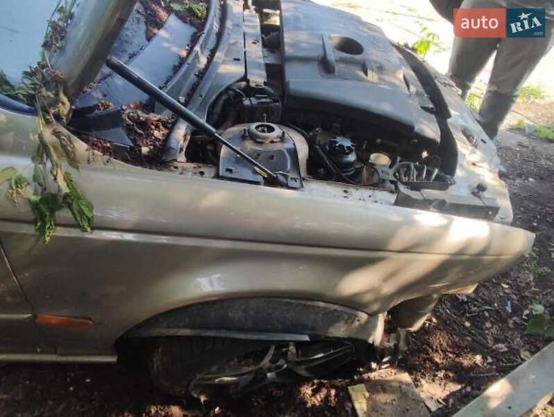 Седан Jaguar X-Type 2004 в Киеве