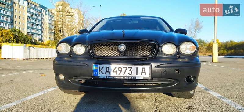 Седан Jaguar X-Type 2004 в Кам'янському