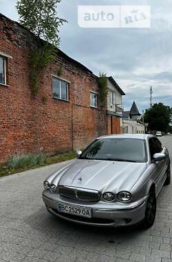 Седан Jaguar X-Type 2003 в Львове