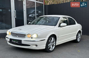 Седан Jaguar X-Type 2008 в Киеве