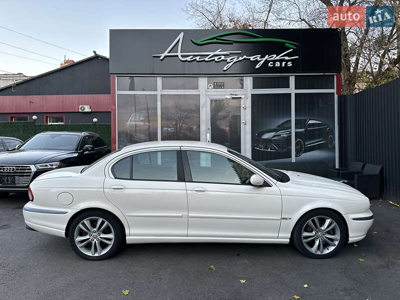 Jaguar X-Type 2008 SAJAE51S98YJ37651 - history of car sales