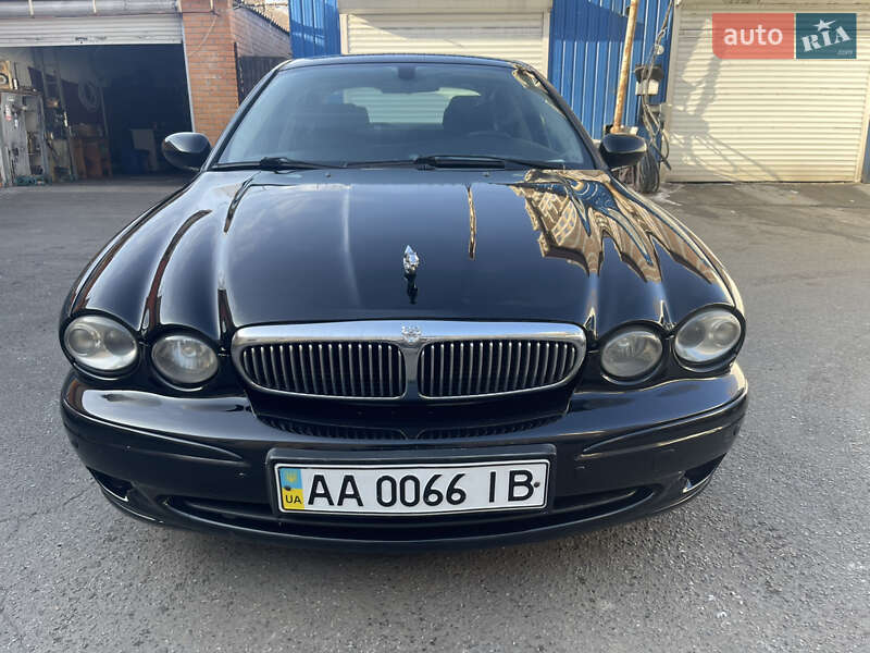 Седан Jaguar X-Type 2006 в Києві