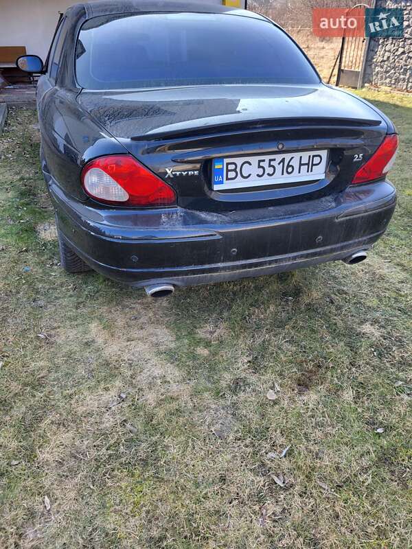 Седан Jaguar X-Type 2002 в Львове
