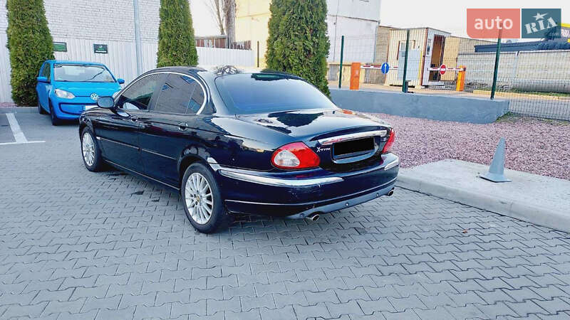 Седан Jaguar X-Type 2006 в Киеве