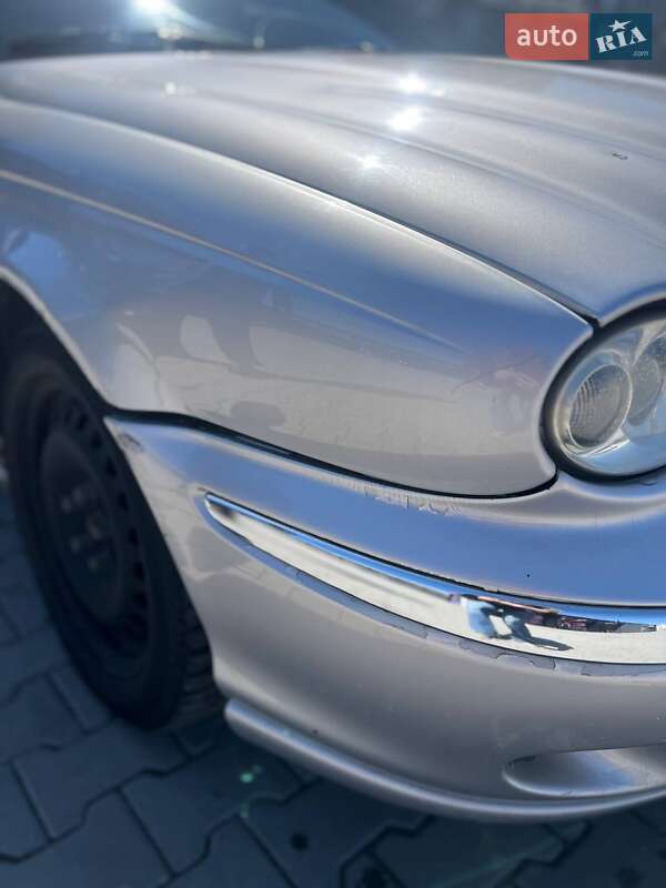 Седан Jaguar X-Type 2001 в Львове