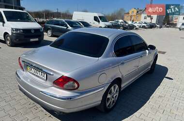 Седан Jaguar X-Type 2001 в 