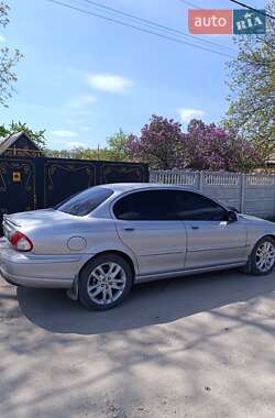 Седан Jaguar X-Type 2004 в 
