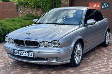 Седан Jaguar X-Type 2001 в 