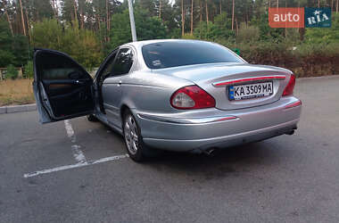 Седан Jaguar X-Type 2006 в 