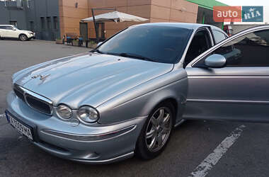 Седан Jaguar X-Type 2006 в 