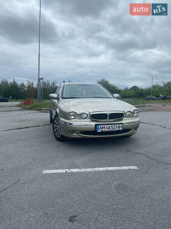 Седан Jaguar X-Type 2006 в Житомире