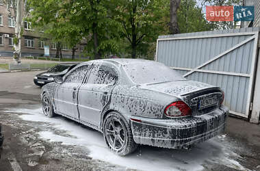Седан Jaguar X-Type 2002 в 