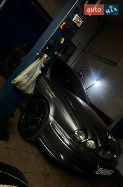 Седан Jaguar X-Type 2002 в 