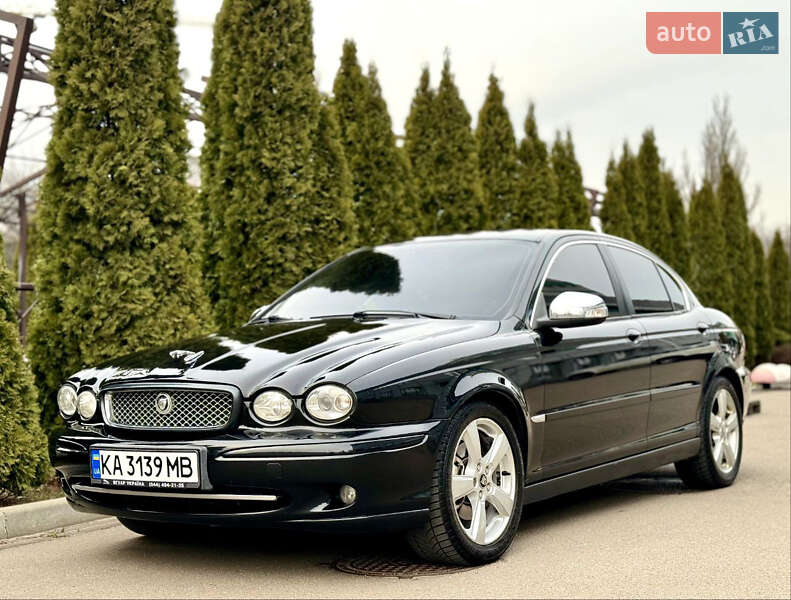 Седан Jaguar X-Type 2008 в Глевахе