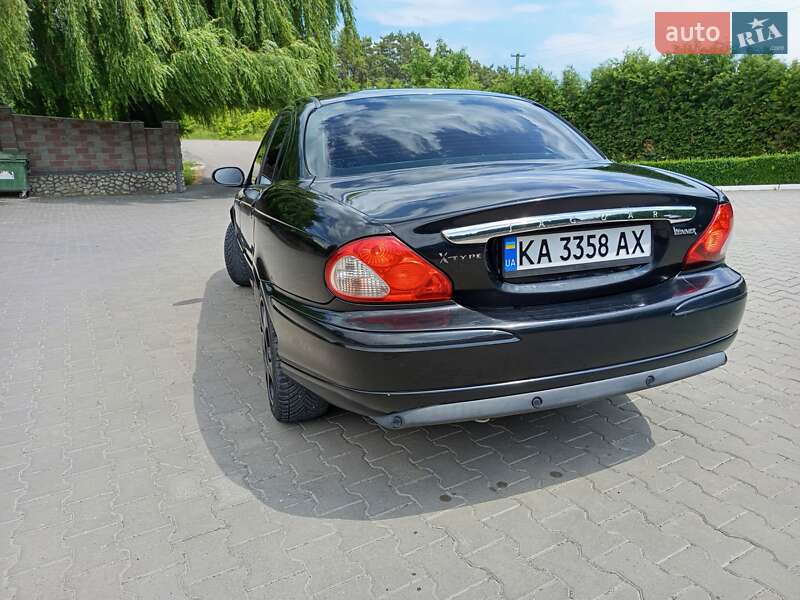 Седан Jaguar X-Type 2006 в Підволочиську