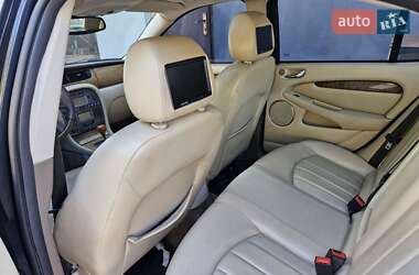 Седан Jaguar X-Type 2005 в 