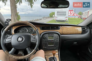 Седан Jaguar X-Type 2007 в 