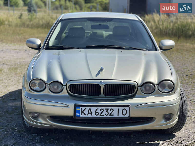 Седан Jaguar X-Type 2006 в Львові