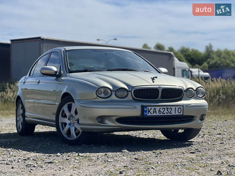 Седан Jaguar X-Type 2006 в Львові