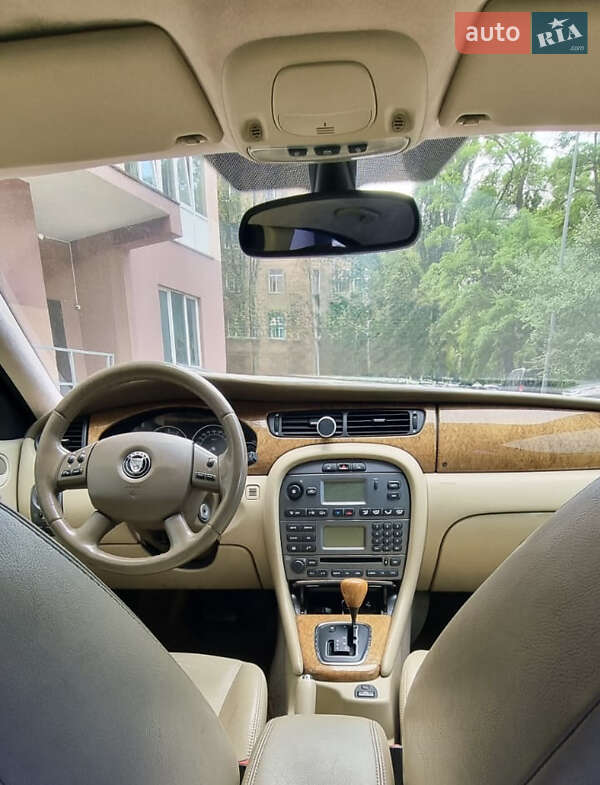 Седан Jaguar X-Type 2007 в Києві