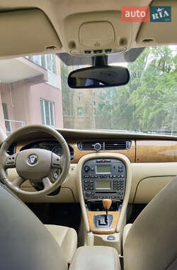 Седан Jaguar X-Type 2007 в 