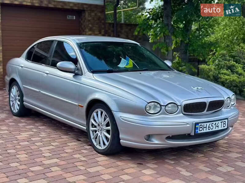 Седан Jaguar X-Type 2001 в Одесі