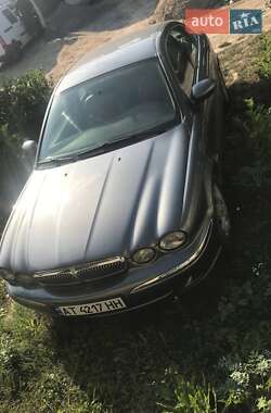 Седан Jaguar X-Type 2004 в 