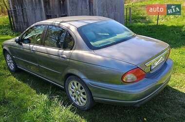 Седан Jaguar X-Type 2003 в 