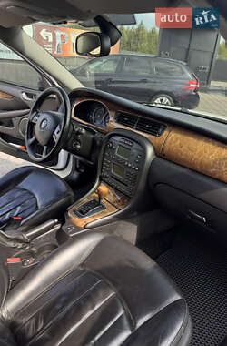 Седан Jaguar X-Type 2007 в 