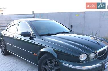 Седан Jaguar X-Type 2001 в 