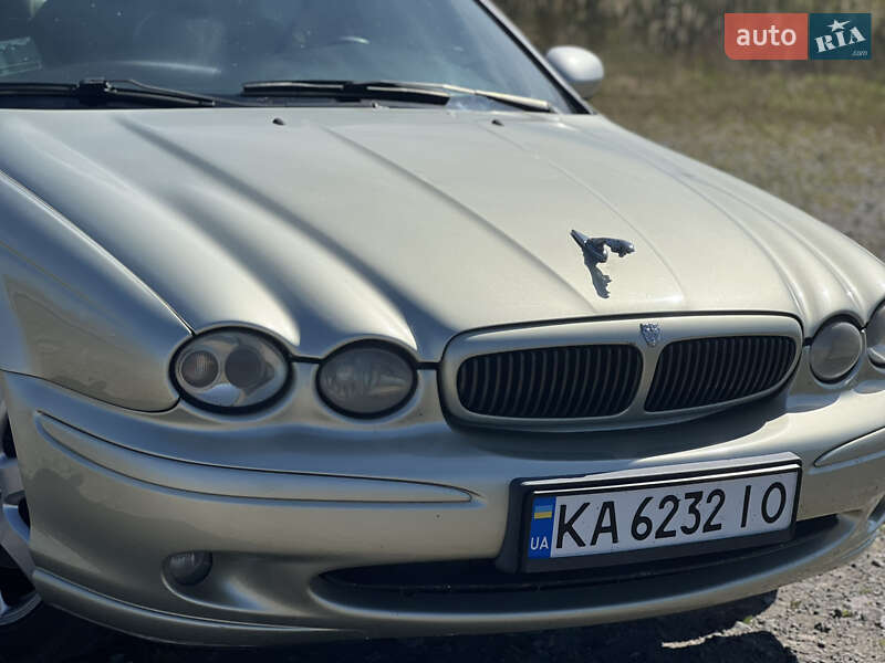 Седан Jaguar X-Type 2006 в Львове