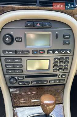 Седан Jaguar X-Type 2006 в 