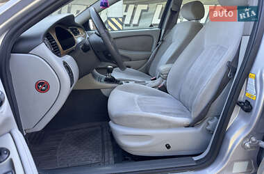 Седан Jaguar X-Type 2001 в 