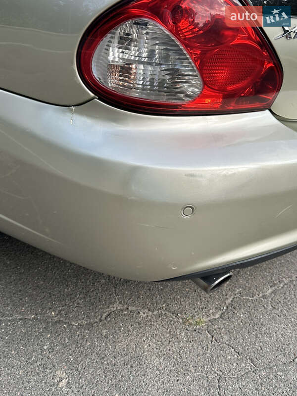 Седан Jaguar X-Type 2009 в Киеве