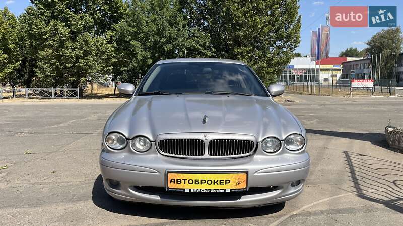 Седан Jaguar X-Type 2001 в Николаеве