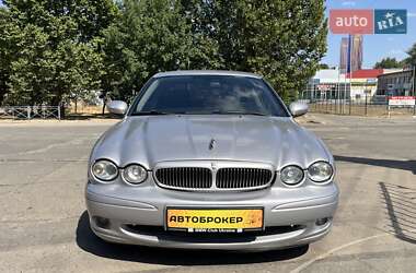 Седан Jaguar X-Type 2001 в 