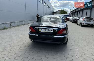 Седан Jaguar X-Type 2006 в 