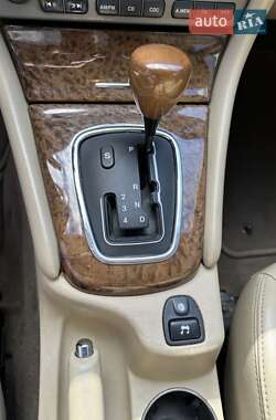 Седан Jaguar X-Type 2006 в 