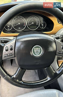 Седан Jaguar X-Type 2005 в 