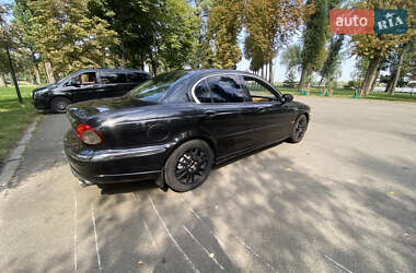 Седан Jaguar X-Type 2001 в 