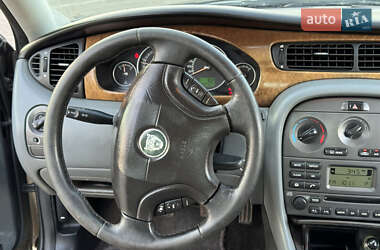 Седан Jaguar X-Type 2003 в 