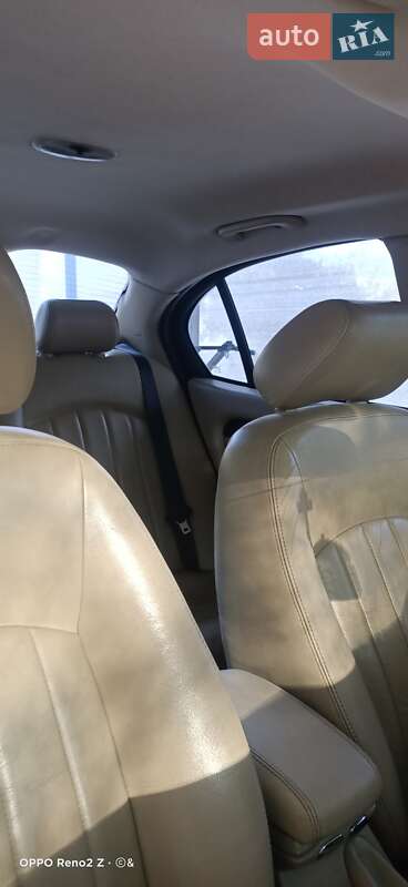 Седан Jaguar X-Type 2007 в Горишних Плавнях