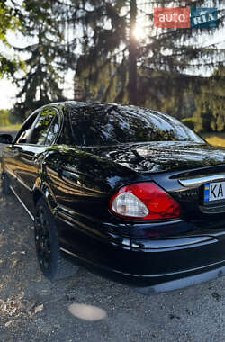 Седан Jaguar X-Type 2006 в 